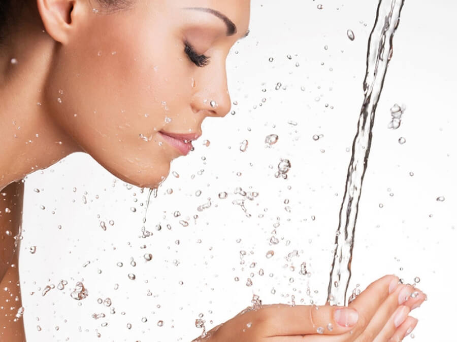 the main image - how many times a day should we wash face