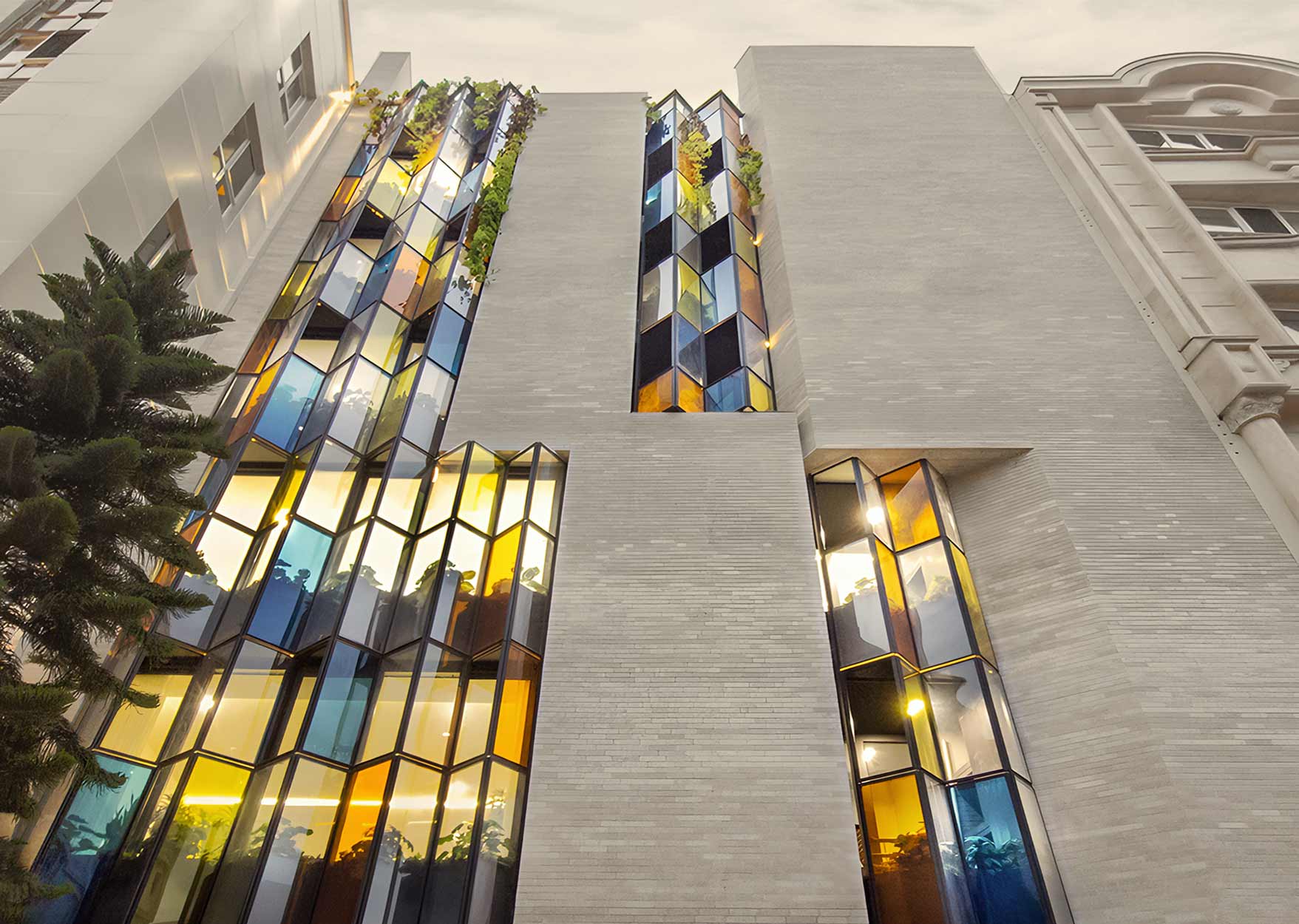 the Pleated Veil Residential Apartment, 100 St, Rasht, Guilan, Iran