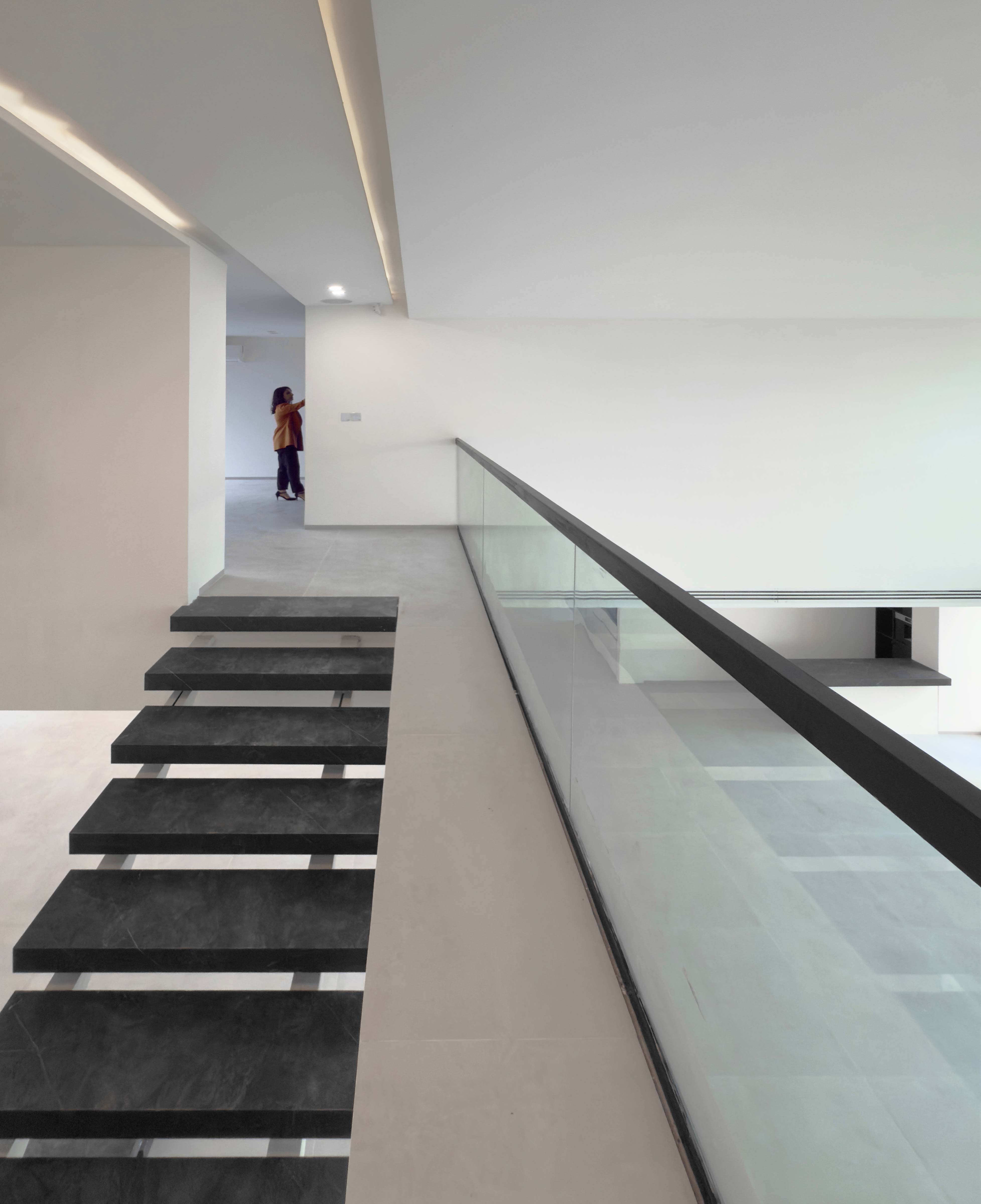 stairs, upper floor of the duplex Penthouse, Penthouse at the Jameh-Chin (Pleated Veil) Apartment