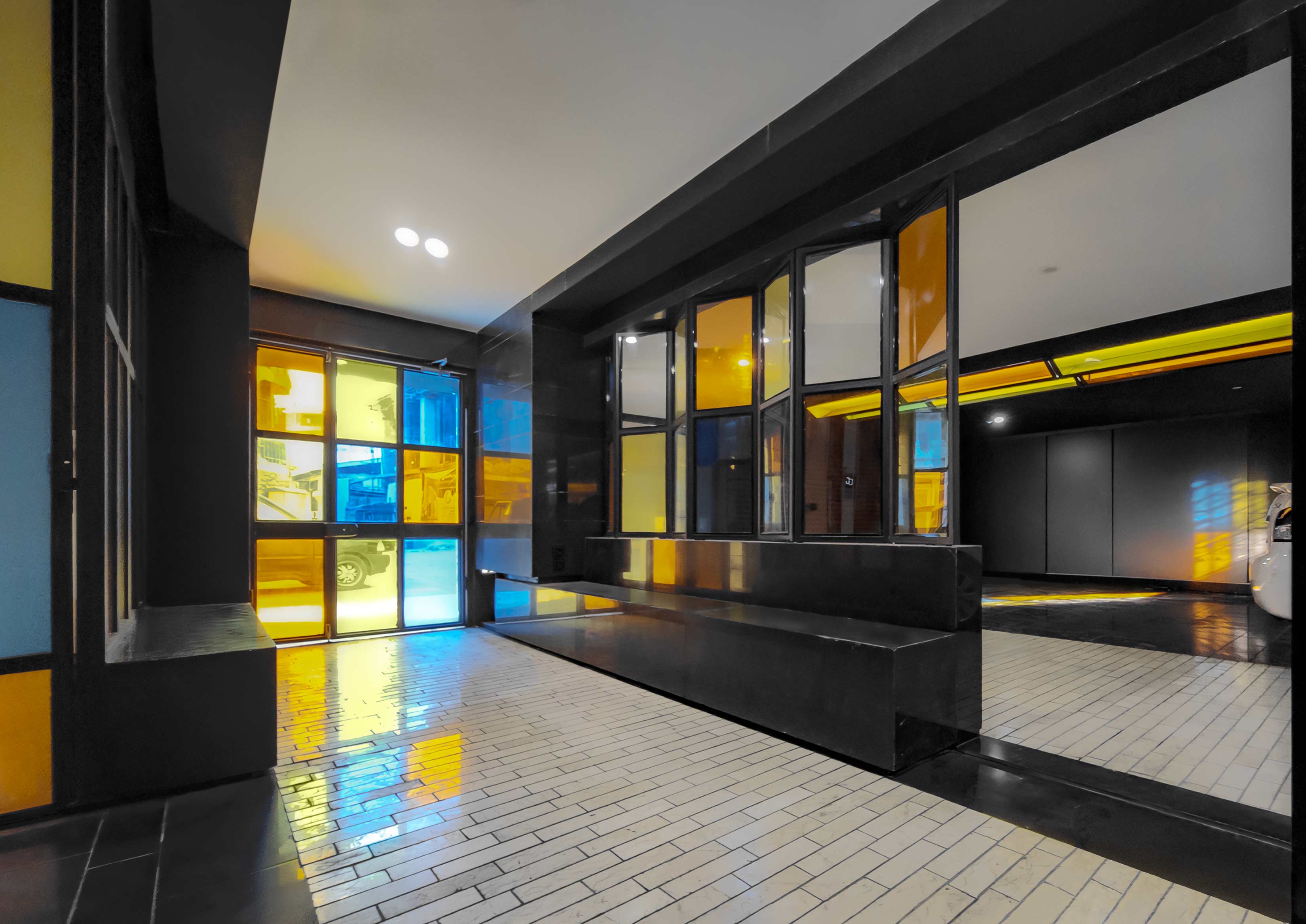 the lobby, the Jameh-Chin (Pleated Veil) Apartment,100 St, Rasht, Iran