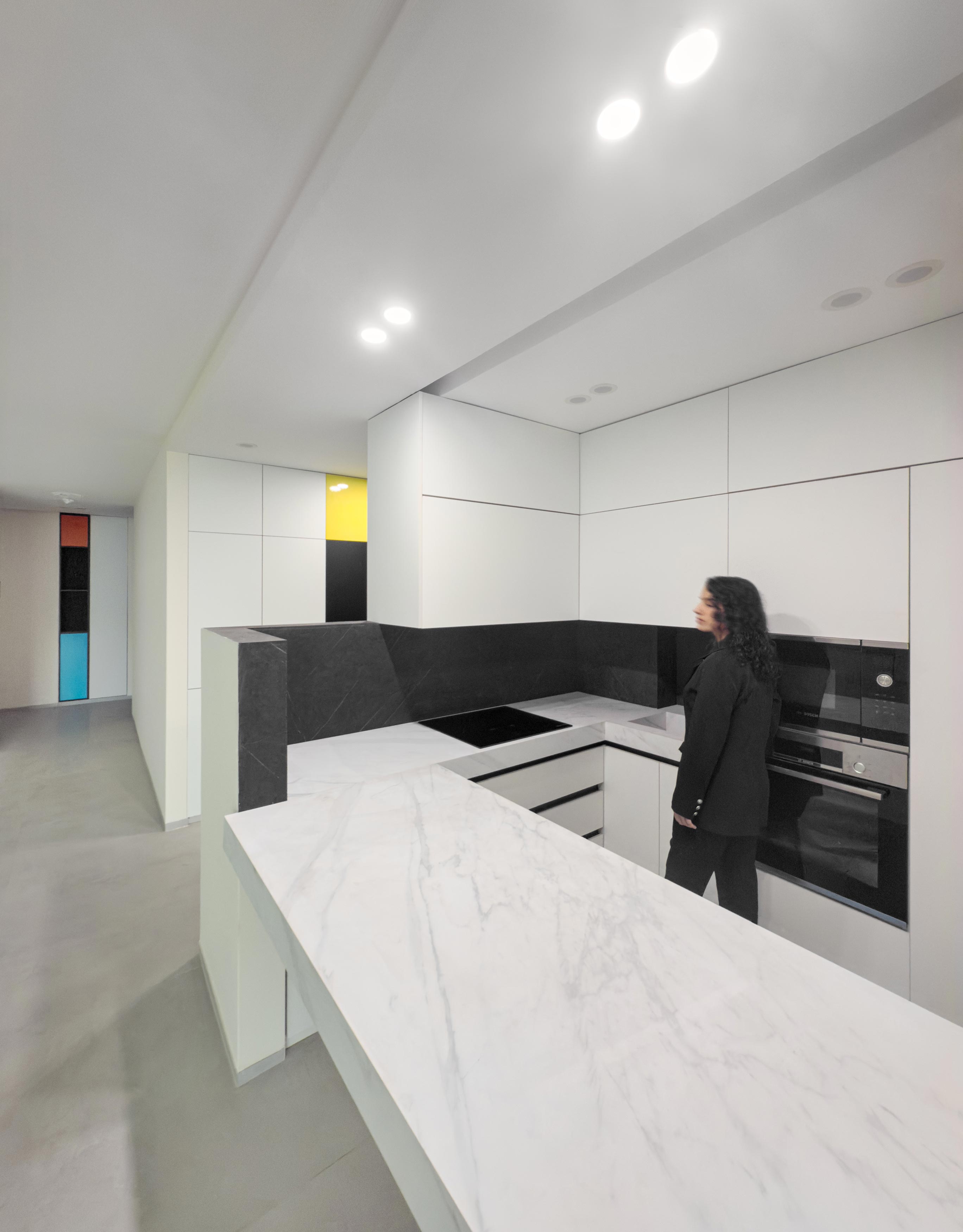 the kitchen, the 1st through 4th floors, the Jameh-Chin (Pleated Veil) Apartment,100 St, Rasht, Iran