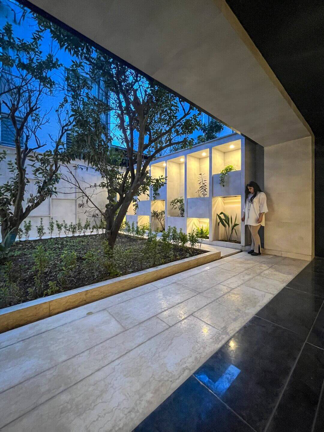 yard, night, 93 st. residentail aratment, golsar, rasht, iran 