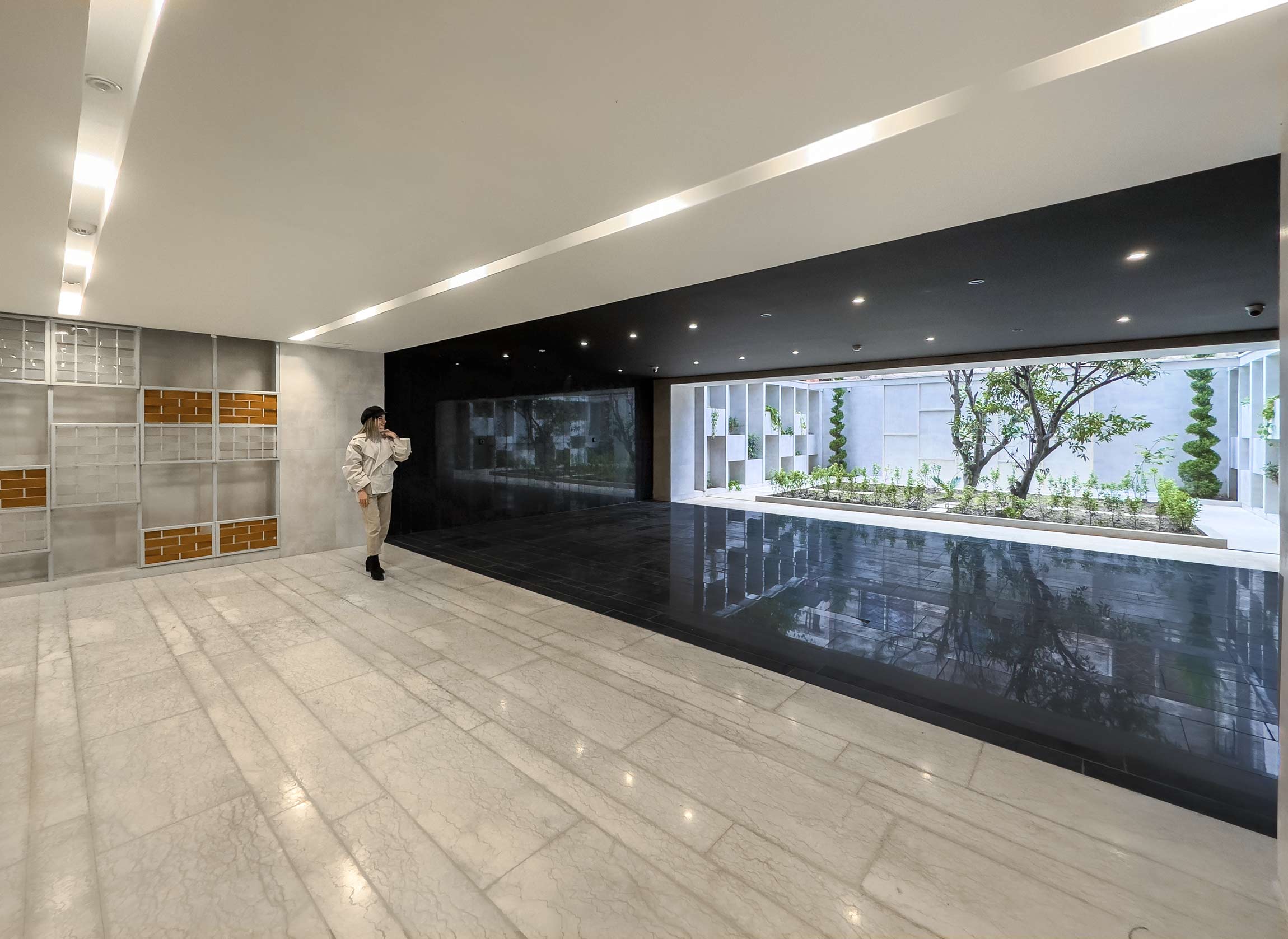 parking and yard, 93 st. residentail aratment, golsar, rasht, iran