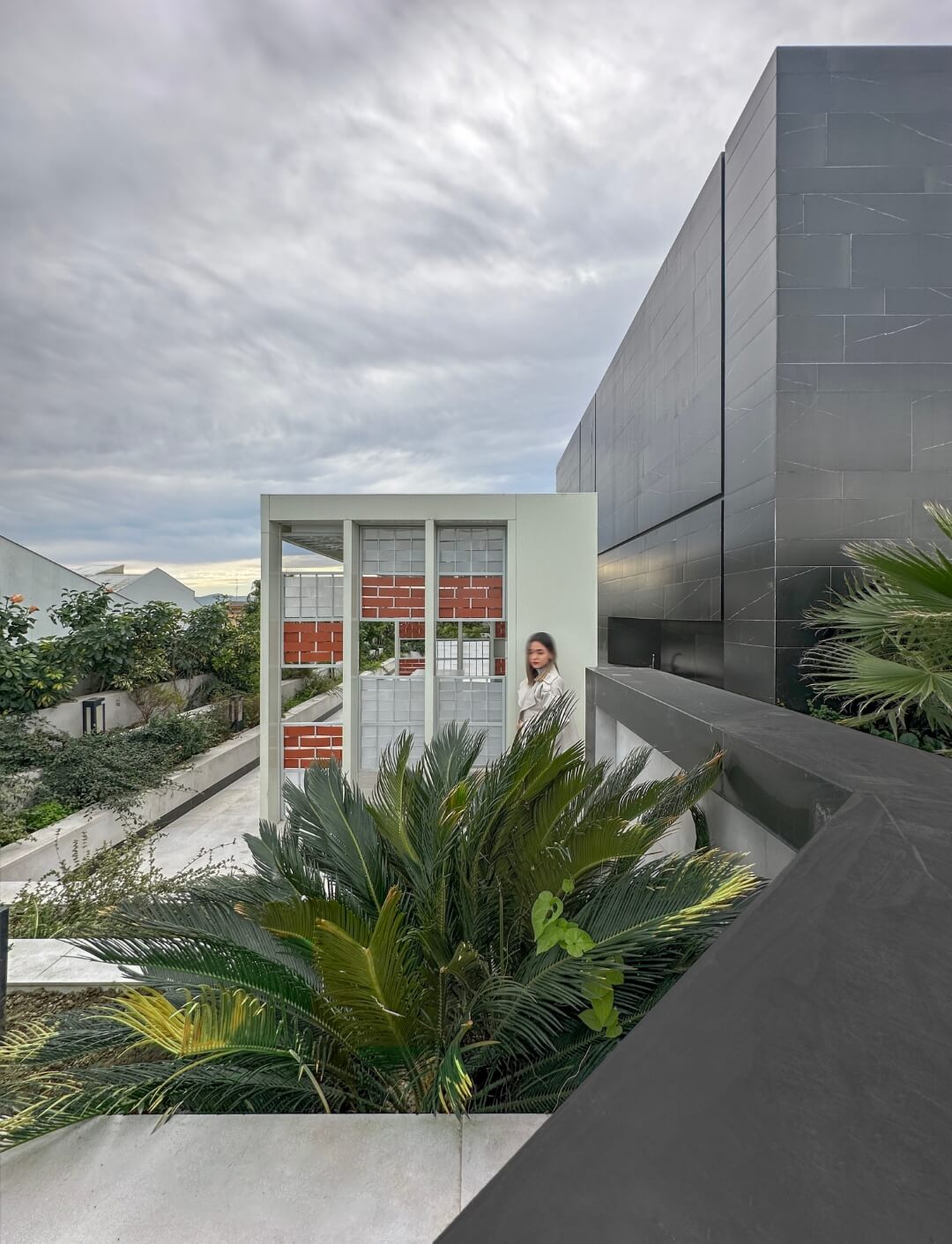 roof garden, day, 93 st. residentail aratment, golsar, rasht, iran 